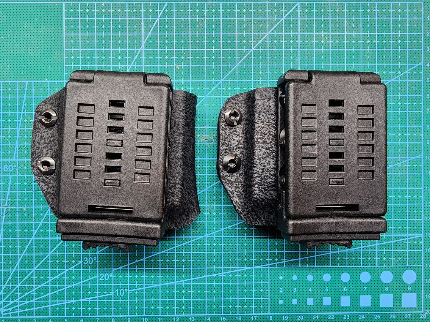 AR-15 Magazine Carrier